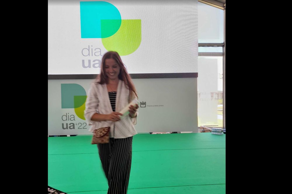 ONLINE ! Prof. diplomada (doutoramento e mestrados) ensina FRANCÊS!