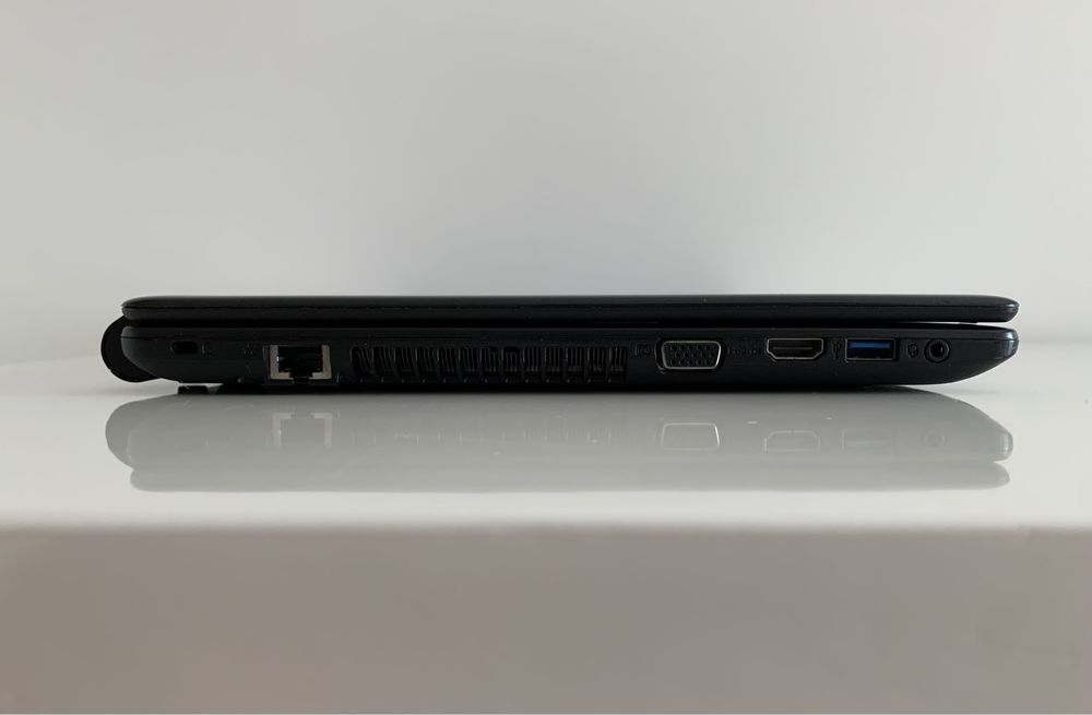 Computador Portátil Acer Aspire - A4 5000/6 GB RAM/240GB SSD/750GB HD