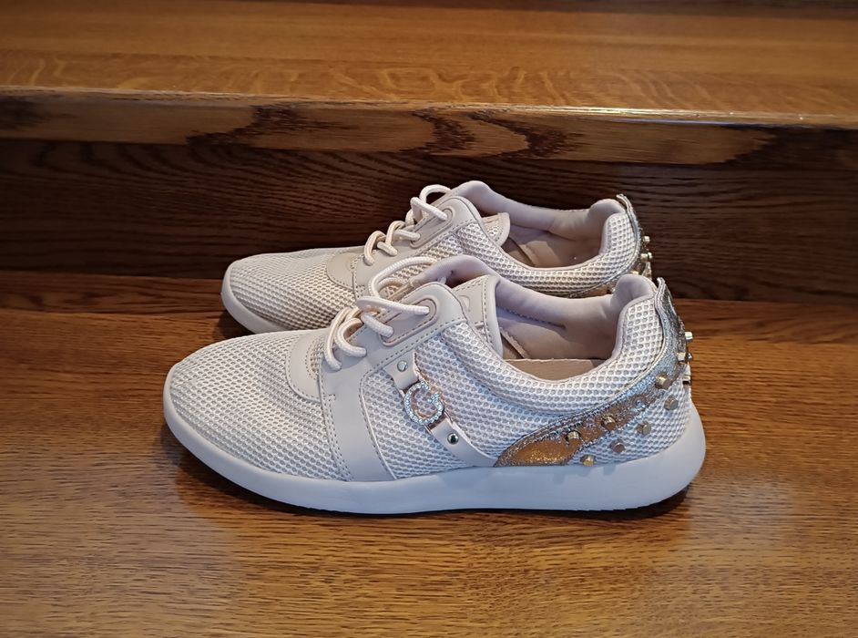 Buty Sneakersy Guess Oryginalne Damskie 37.5