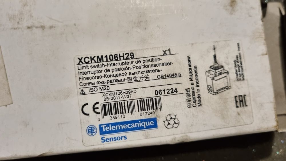 Wyłącznik krańcowy ZCKM1H29 - XCKM106H29 korpus