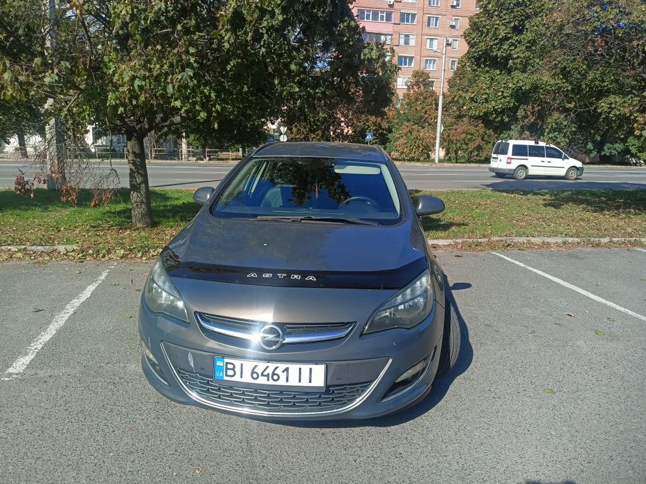 Opel Astra  2014