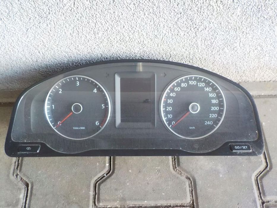 VW T5 ZEGARY LICZNIK PRĘDKOŚCIOMIERZ 7E0920860E