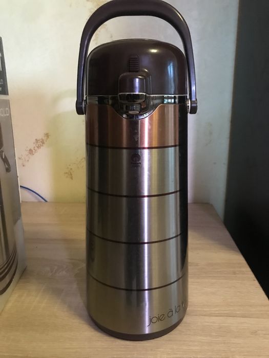 Термос помпа. Air Pot