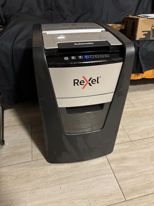 Niszczarka do naprawy  Rexel Optimum AutoFeed+ 130X