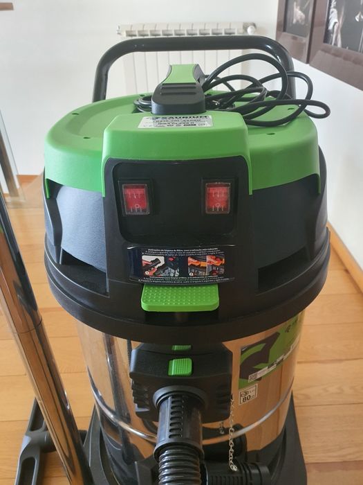 Aspirador Pó / Líquidos, 70l, 2400w, 2 Motores - Saurium