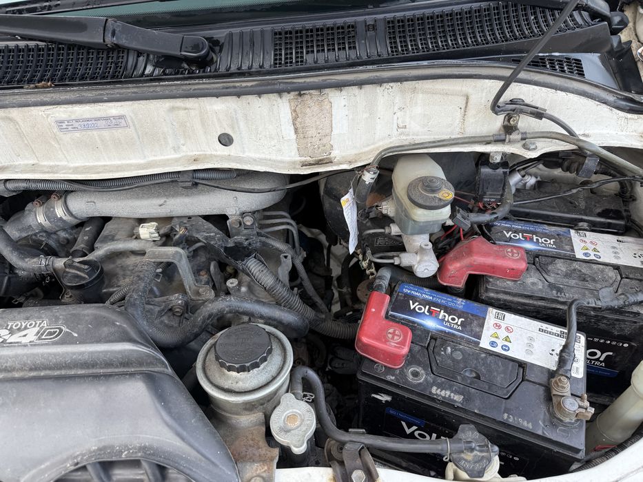 Продам Toyota Hiace