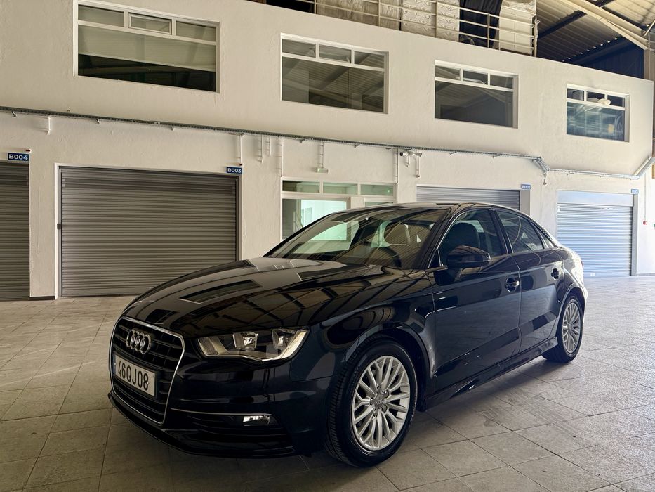 Audi A3 Limousine / 1.6 TDI / 2015 / 240,000Km / 110Cv / Poss De Retoma/Troca