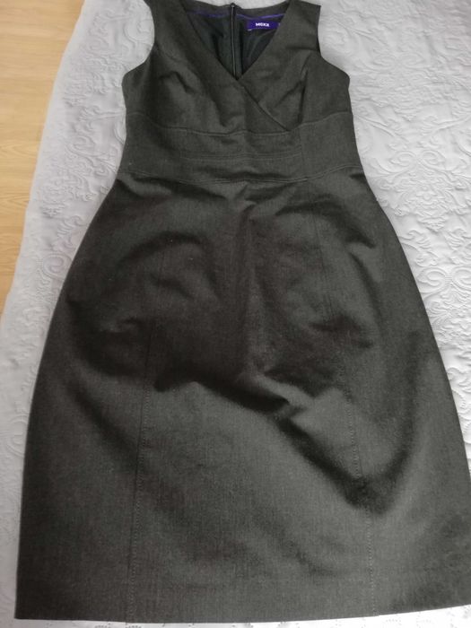 Sukienka mała czarna r 38