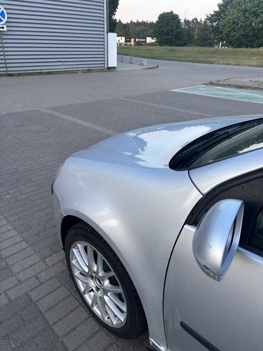 Volkswagen golf 5 1.9 tdi 2004r.