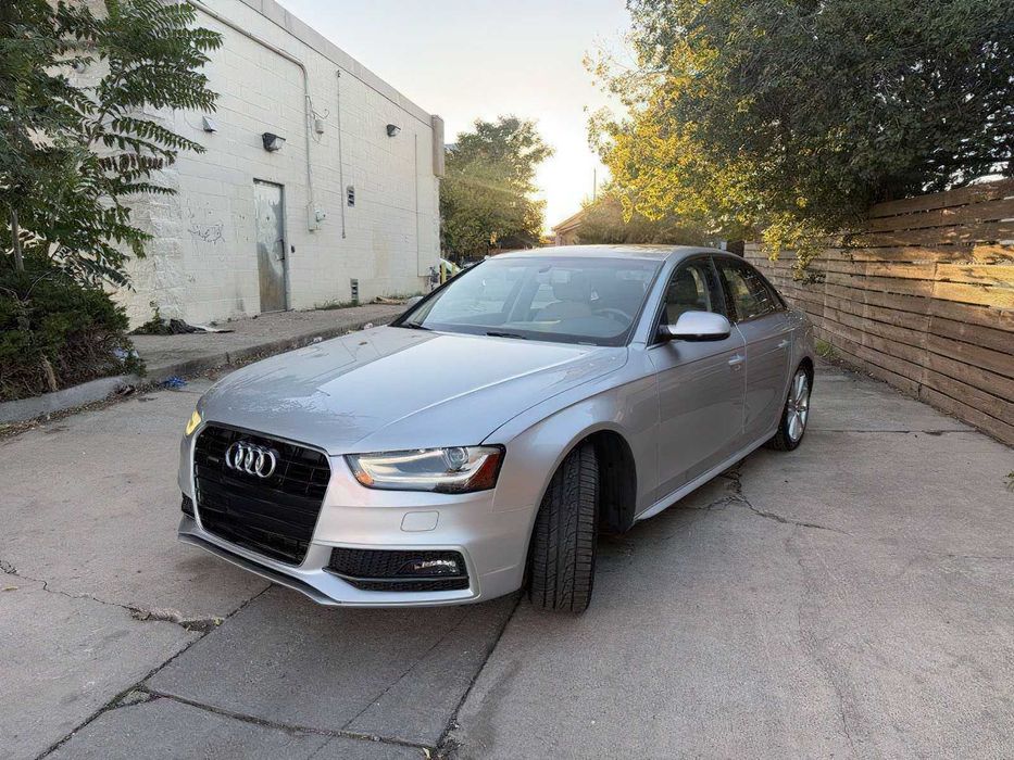 Audi A4 quattro Premium Plus      2014