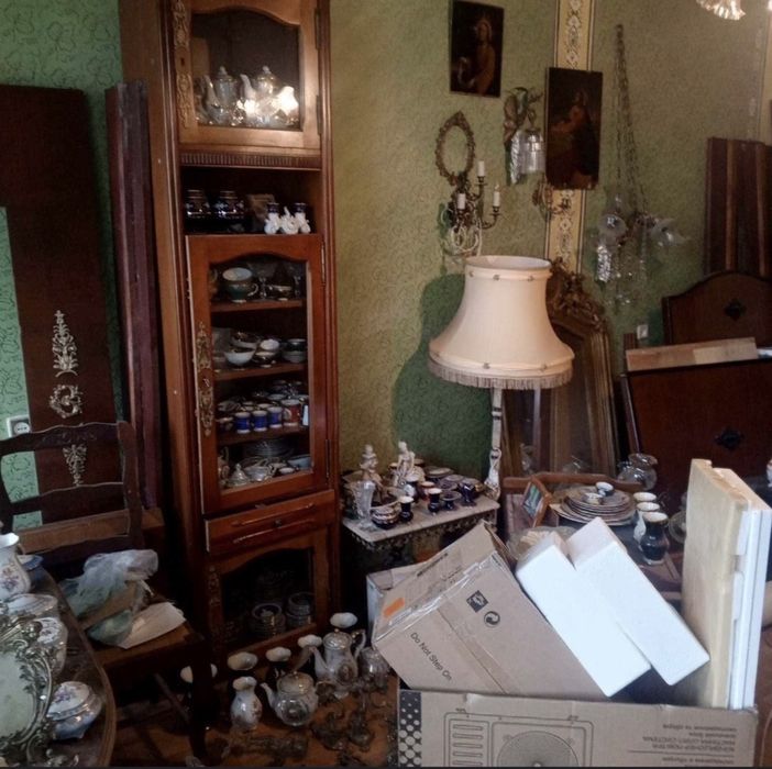 Вивіз та викуп старих предметів, речей, посуду, книг періоду УССР