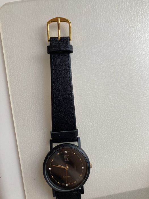 Zegarek quartz yess minimalistyczny