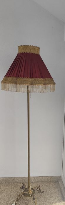 Candeeiro de pé vintage