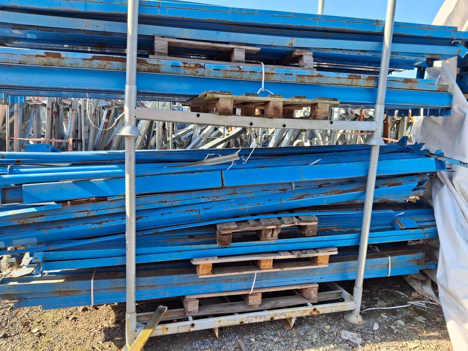 Dwuteownik równoległościenny stalowy 350 cm – belka konstrukcyjna