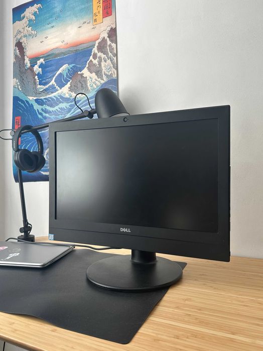 Моноблок DELL Optiplex 3240: 22”, i5-6500, ОЗУ 8Гб, HDD 500Гб