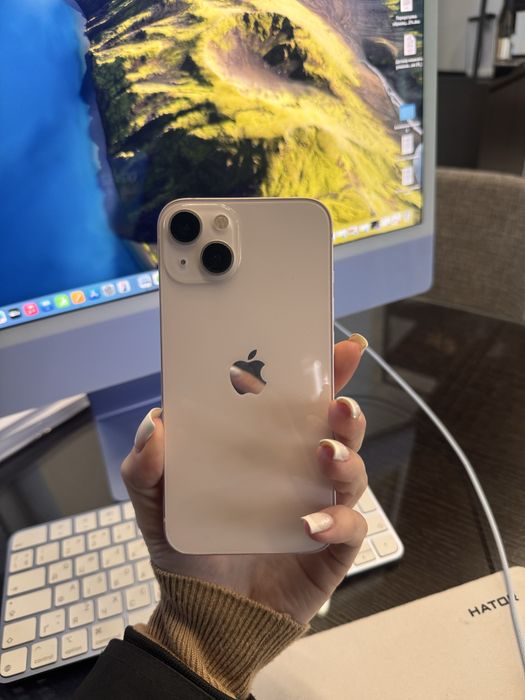 Смартфон Apple iPhone 13 128Gb Pink стан ідеальний