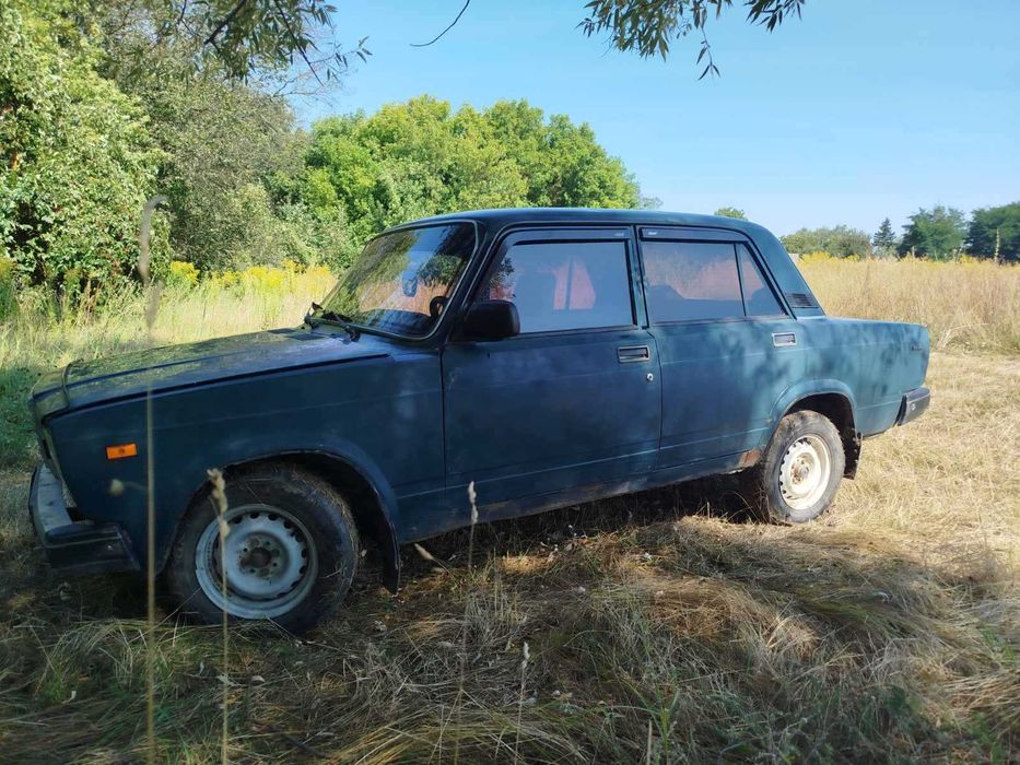 Продам авто. Ваз 2107 двигун 1.6