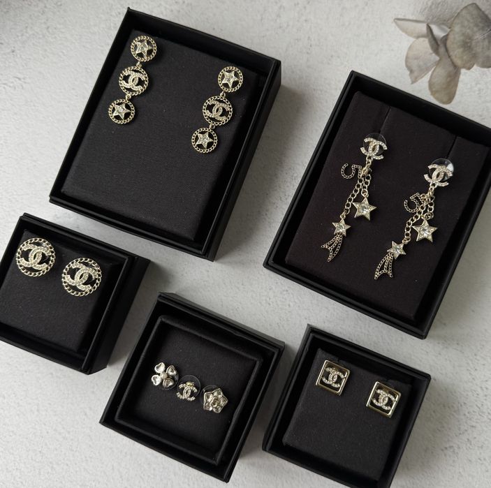 Сережки Chanel, пусети шанель, вінтажні, з перлами, з камінням, брошки