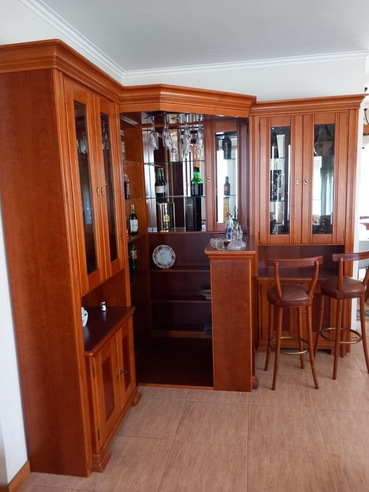 Bar Cerejeira +2 Bancos