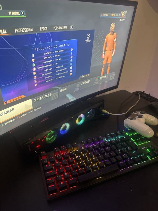 PS4 pro com 10 jogos