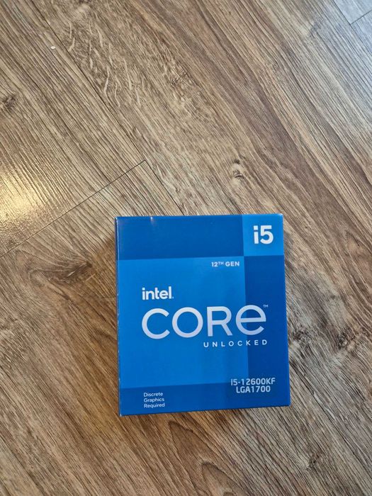 Sprzedam komputer BEZ KARTY GRAFICZNEJ i5-12600kf 32GB ram 1TB SSD
