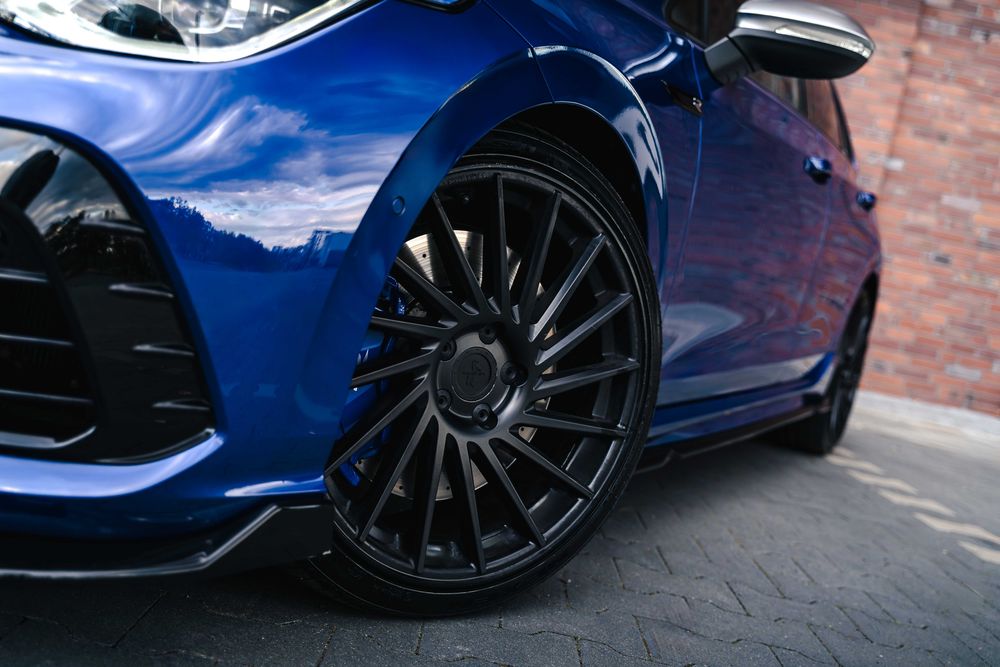 Wynajem Volkswagen Golf 8R wypożyczalnia samochodów
