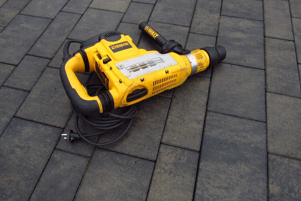 DeWalt D25722 Młotowiertarki Sieciowe  1400w  9,1kg