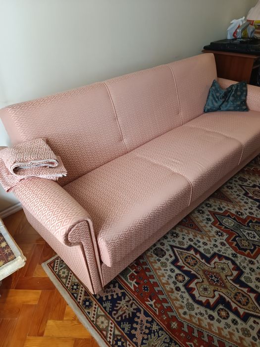 Sofá 3 lugares com cama