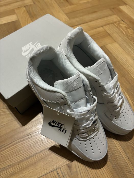 Buty Nike rozmiar 38 airforce 1’07