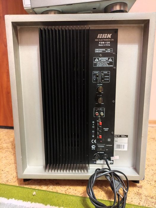 Сабвуфер BBK FSW-120
