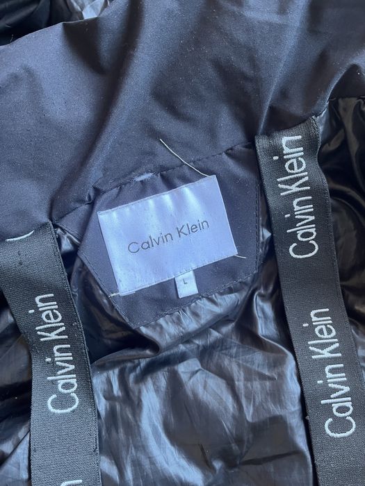 Куртка Calvin Klein оригінал розмір L
