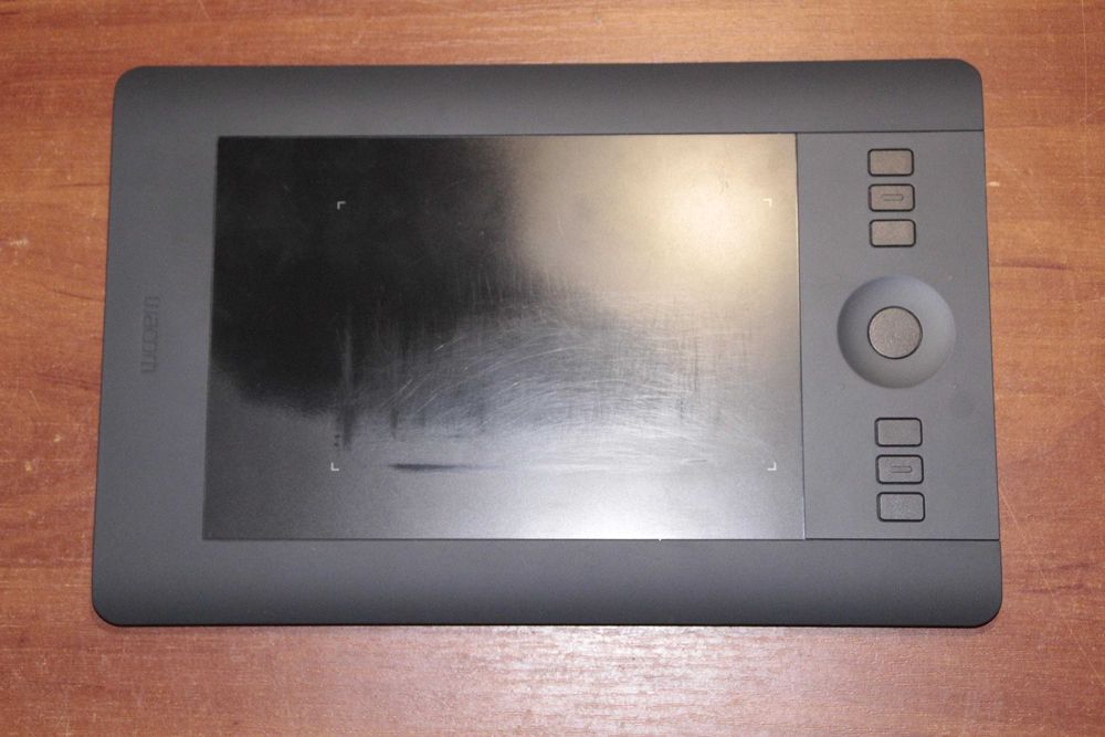 Wacom Intuos Pro S PTH-451