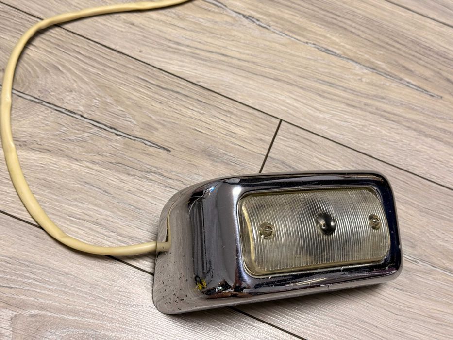 Підфарник 2 серія ГАЗ 21 /правий/оригінал/хром/ СССР