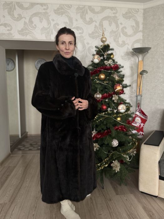 Норкова шуба б/у