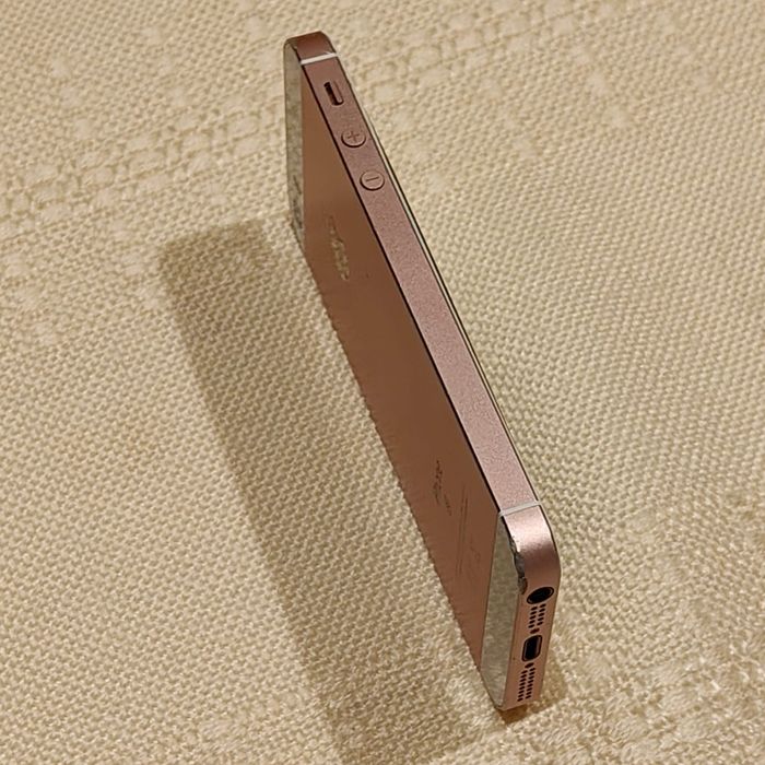 iPhone SErose gold 32gb