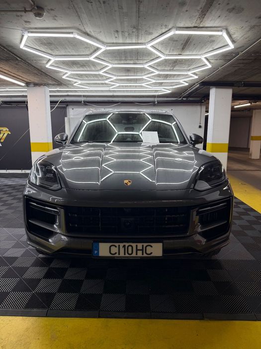 Porsche Cayenne Turbo E-Hybrid