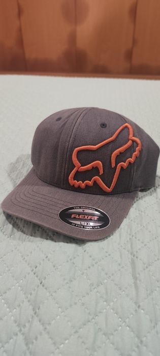 Boné Fox Cinzento e Laranja