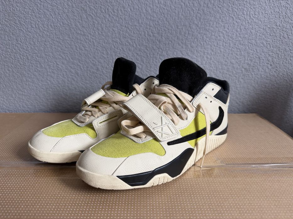 travis scott jordan jumpman jack - купити чоловіче взуття - Ціна