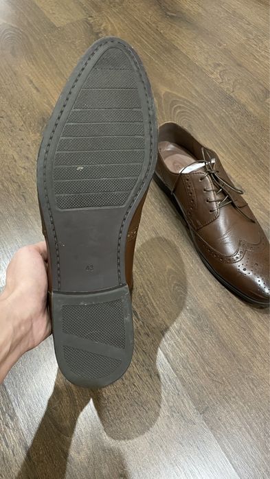 Туфлі класичні чоловічі