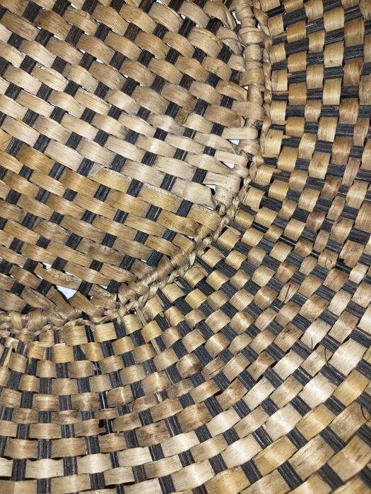 Cesta decorativa em verga