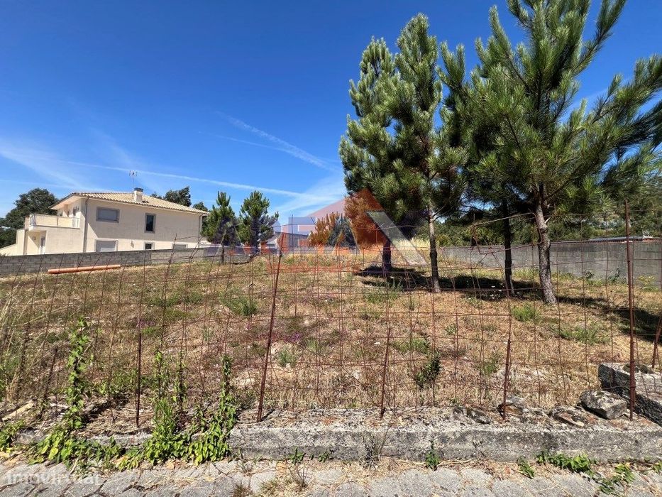 Residential Plot in Escariz, Near A32 Highway