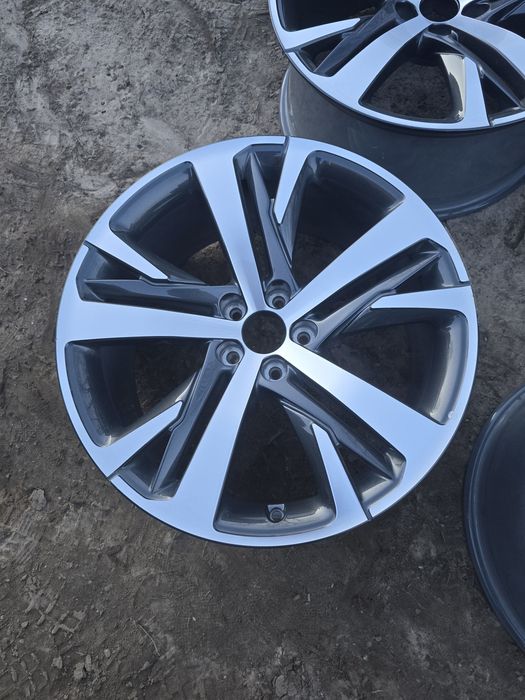 Felgi  19 5x108 Peugeot   RCZ  3008 .5008   citroen