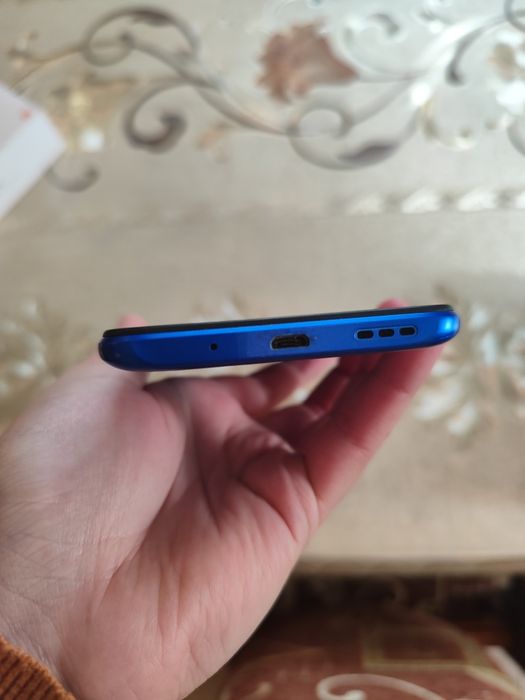 Телефон Xiaomi Redmi 9A в гарному стані