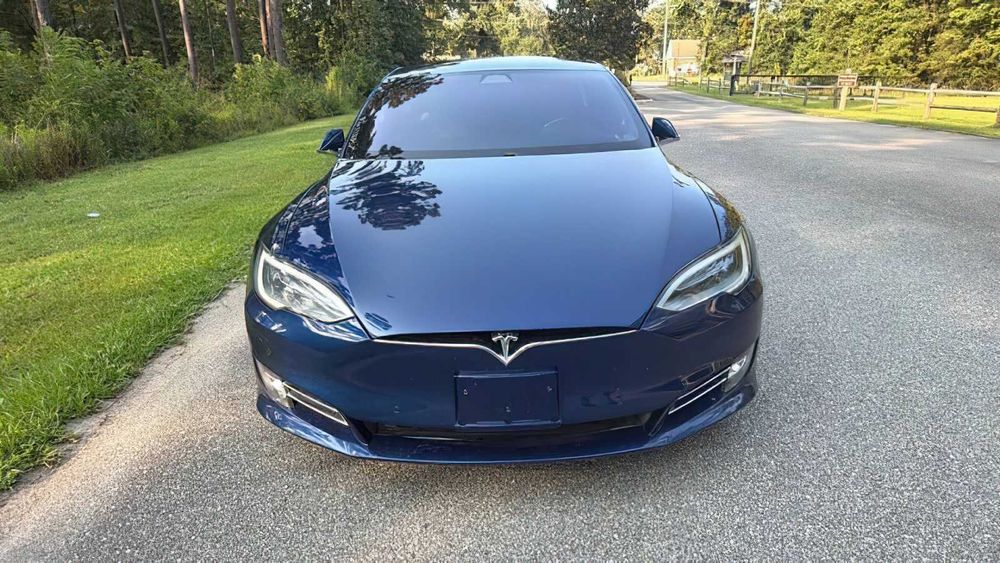 Tesla Model S P100D      2016