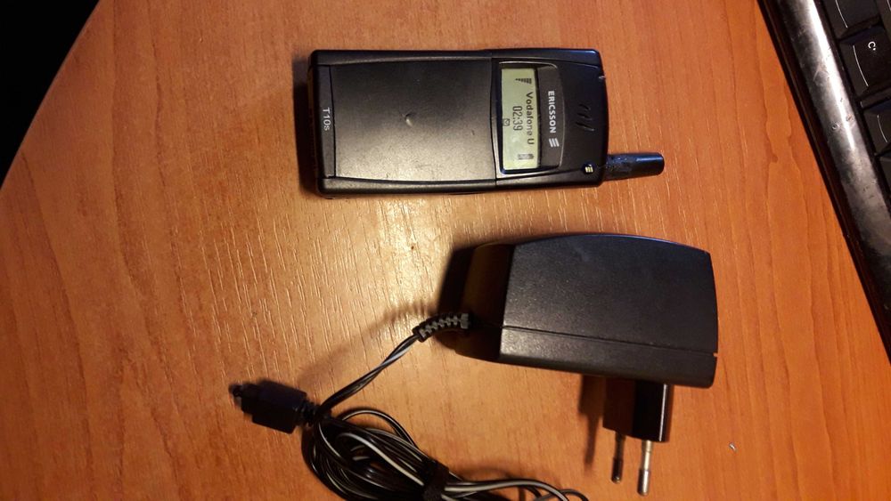 Ericsson  T10  s