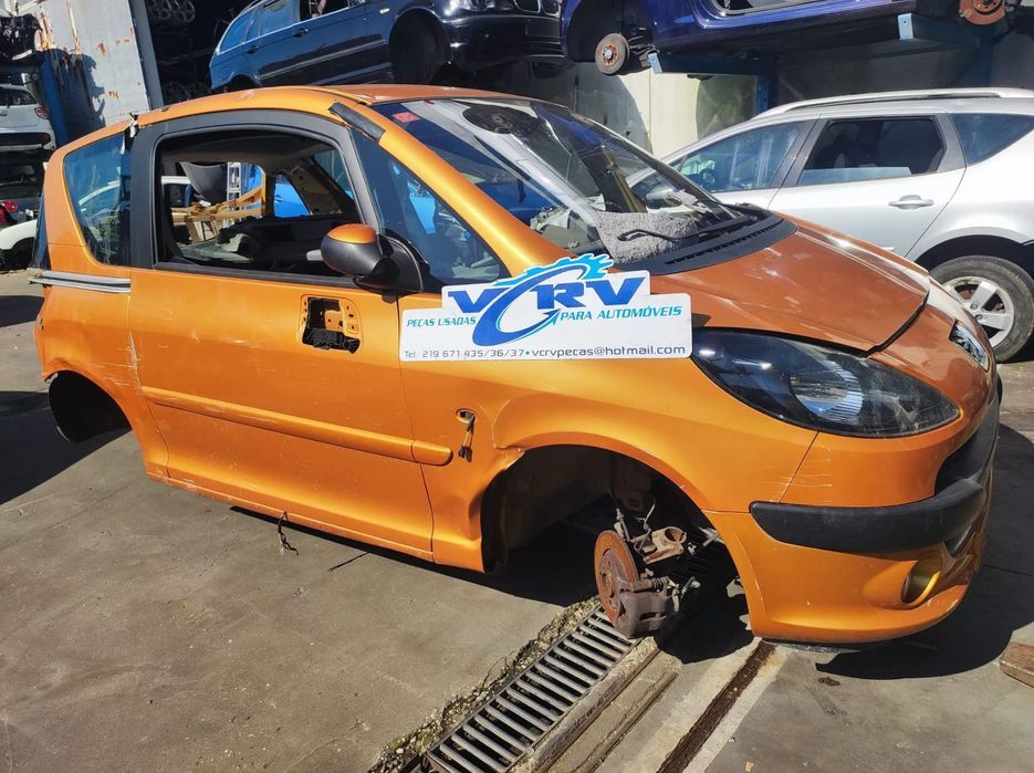 Peugeot 1007 1.6i 2007 - Viatura para Peças