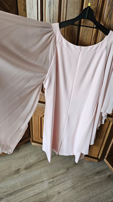 Sukienka okolicznościowa pudrowy róż