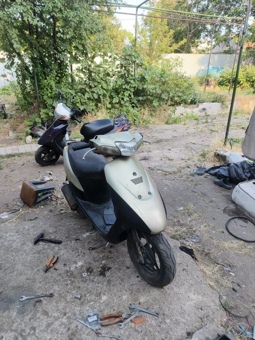 Suzuki let's 3 бабочка
