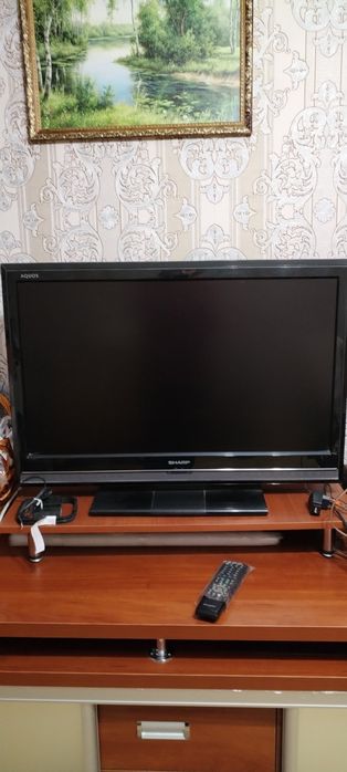 Телевізор Шарп LC-32DH65E на запчастини