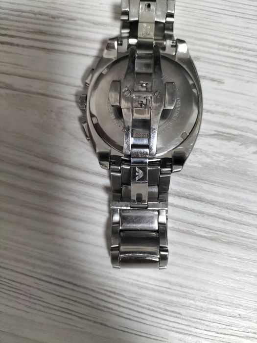 Emporio Armani часи